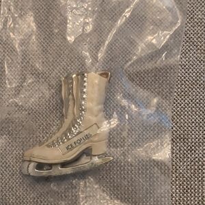 Vintage Ice Follies Pin